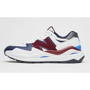 NWT FIGS | New Balance 5740 Unisex size 7